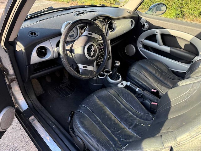 Mini - 2001 - cooper - personenauto - afbeelding 4 van  17