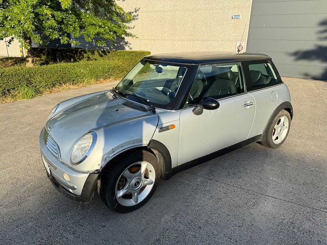 Mini - 2001 - cooper - personenauto - afbeelding 10 van  17