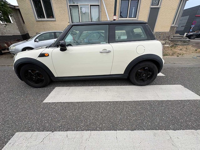 Mini - 3-deurs - 1.6 cooper - car - 2008 - afbeelding 8 van  8