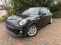 Mini - cooper - one - car - 2018 - afbeelding 2 van  3