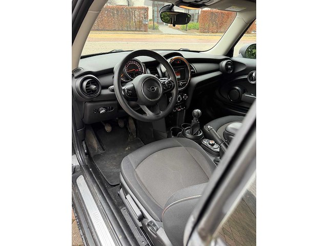 Mini - cooper - one - car - 2018 - afbeelding 11 van  11