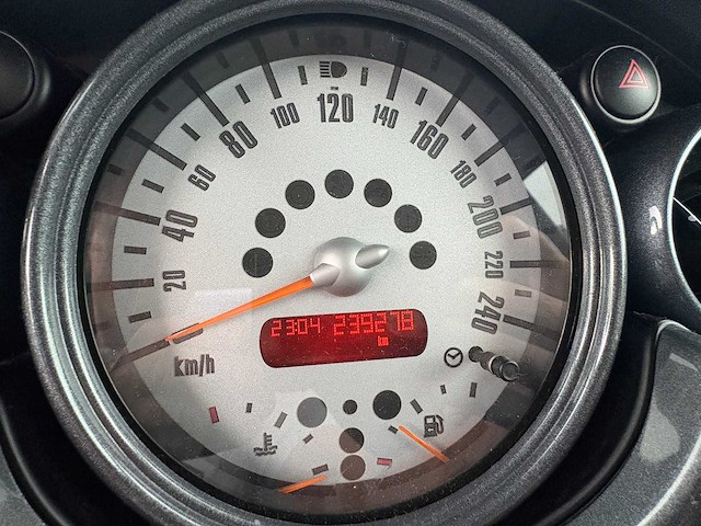 Mini - one d - car - afbeelding 8 van  21
