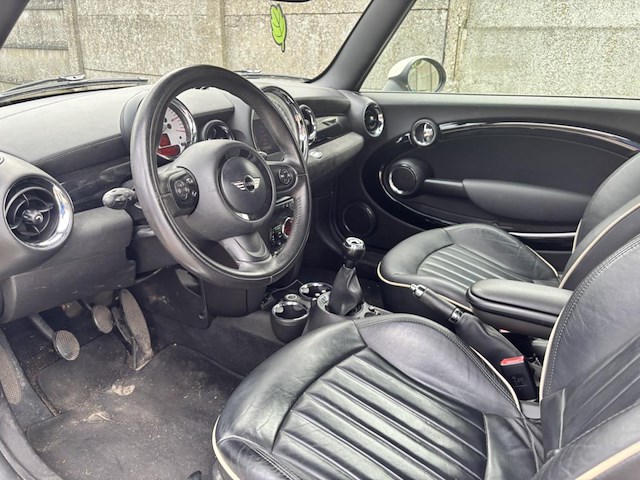 Mini clubvan, 2013 - afbeelding 2 van  32