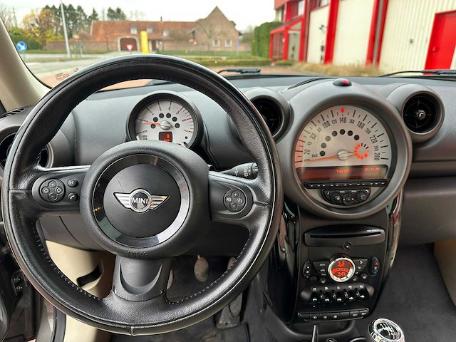 Mini cooper - 2012 - countryman - personenauto - afbeelding 3 van  31
