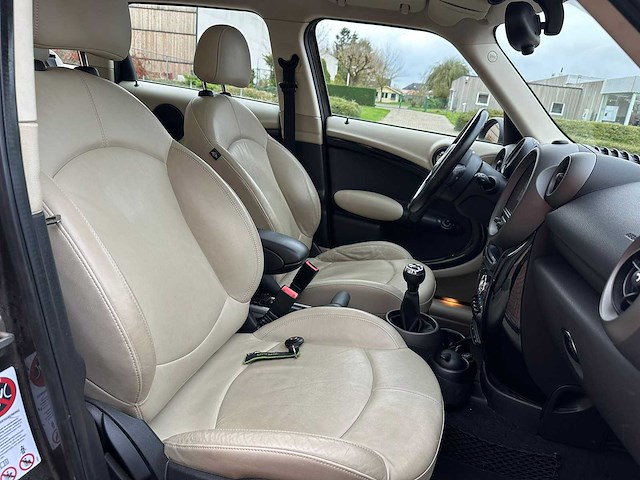 Mini cooper - 2012 - countryman - personenauto - afbeelding 4 van  31