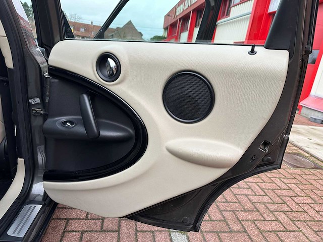 Mini cooper - 2012 - countryman - personenauto - afbeelding 11 van  31