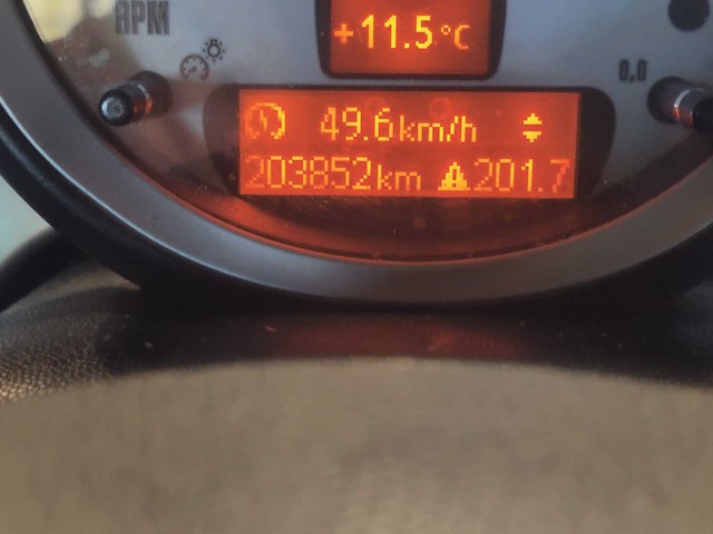 Mini cooper - cooper d - mini-n - car - 2009 - afbeelding 11 van  13