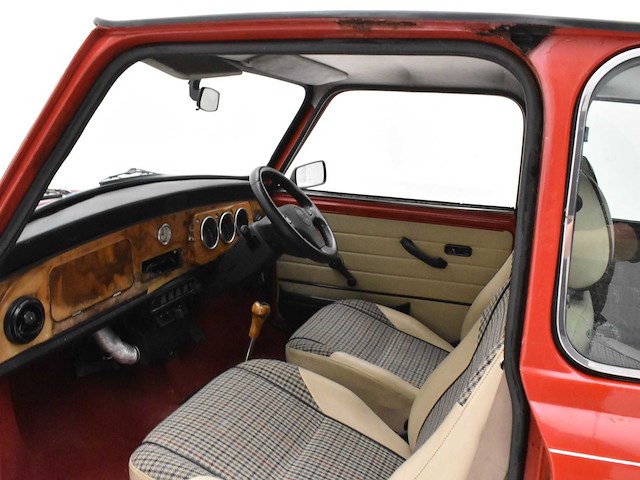 Mini cooper 1.3mpi - afbeelding 17 van  39