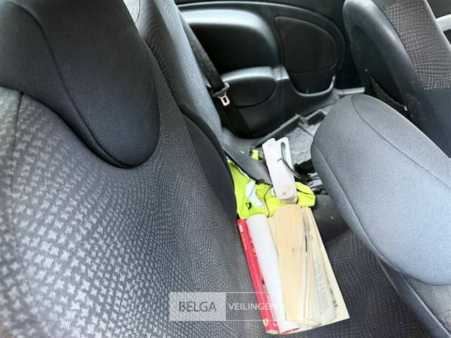 Mini cooper, enkel voor vergunninghouders en erkende centra voor verschrotting - afbeelding 8 van  13