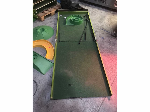 Mini golf parcours (6x) - afbeelding 4 van  5