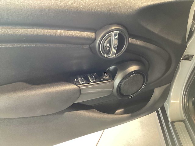 Mini one - 2016 - personenauto - afbeelding 2 van  12