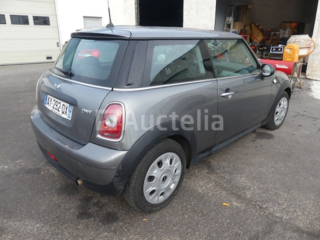 Mini one car (2010-208,377 km) - afbeelding 19 van  25