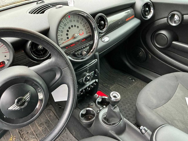 Mini one d personenauto - afbeelding 3 van  14