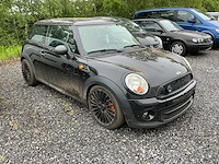 Mini one d personenauto - afbeelding 8 van  14
