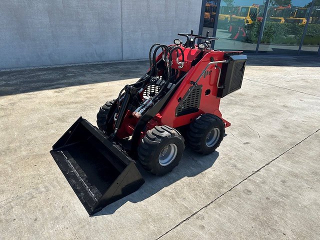 Mini-schranklader jpc ht320 2024 - afbeelding 1 van  1
