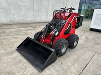 Mini-schranklader jpc ht320 benzine 2025