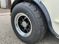 Mini van oldtimer - afbeelding 16 van  33