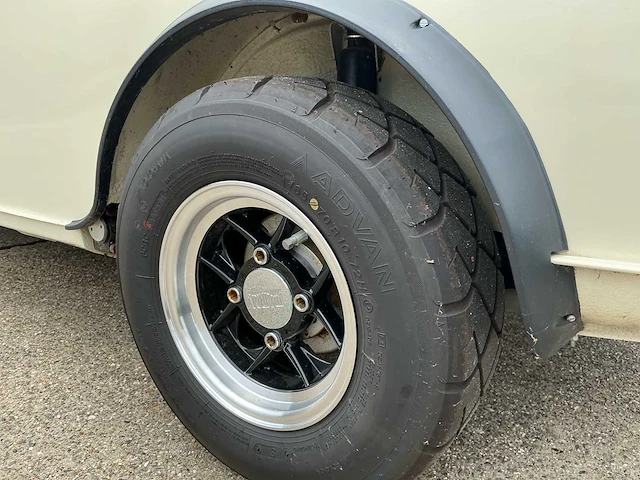 Mini van oldtimer - afbeelding 17 van  33