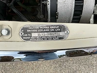 Mini van oldtimer - afbeelding 22 van  33