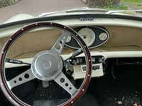 Mini van oldtimer - afbeelding 7 van  33