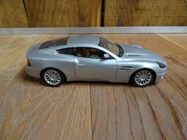 Miniatuur auto burago - afbeelding 3 van  4