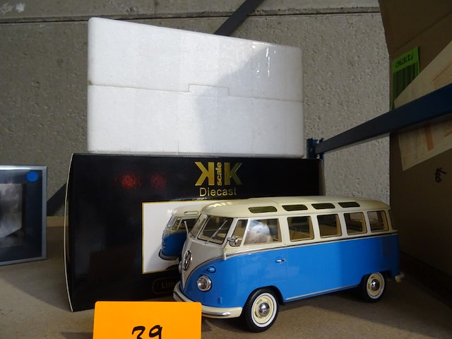 Miniatuur auto kk-scale diecast - afbeelding 1 van  6