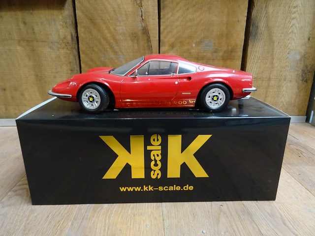 Miniatuur auto kk-scale diecast - afbeelding 1 van  5