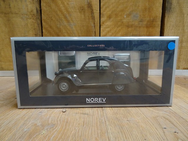 Miniatuur auto norev collectors - afbeelding 1 van  2