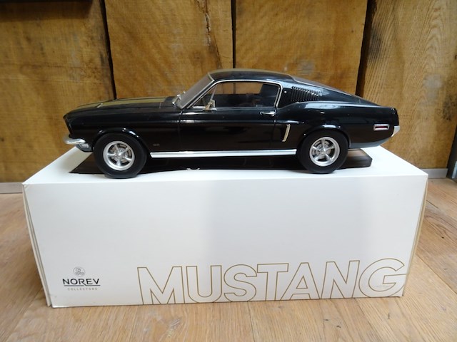 Miniatuur auto norev collectors - afbeelding 1 van  4