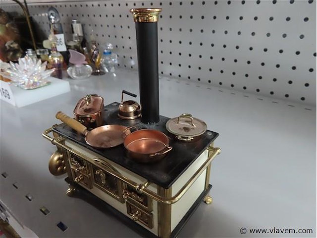 Miniatuur fornuisje - afbeelding 3 van  3