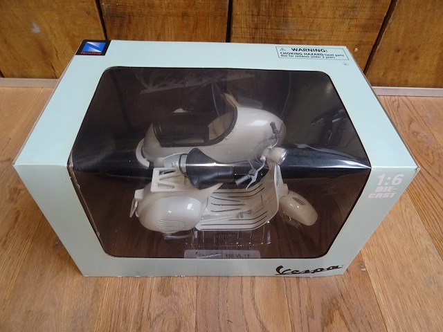 Miniatuur newray - afbeelding 3 van  3