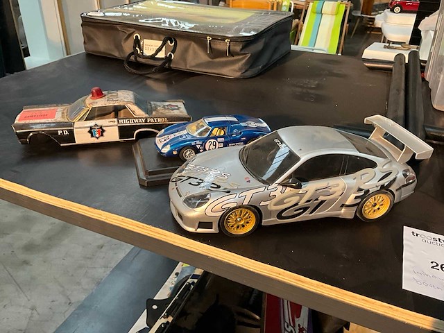 Miniatuur voertuigen - afbeelding 3 van  7