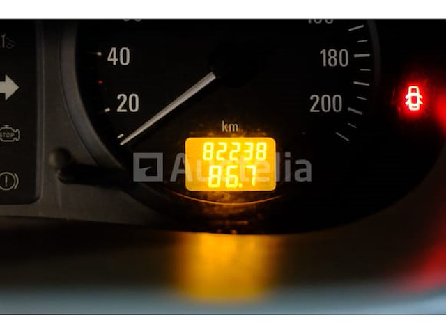 Minibus opel vivaro 1.9 cdti (2005-82.238 km)(vin:w0lj7aca65v626998) - afbeelding 20 van  39