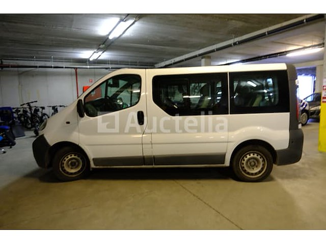 Minibus opel vivaro 1.9 cdti (2005-82.238 km)(vin:w0lj7aca65v626998) - afbeelding 21 van  39