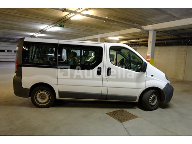 Minibus opel vivaro 1.9 cdti (2005-82.238 km)(vin:w0lj7aca65v626998) - afbeelding 35 van  39
