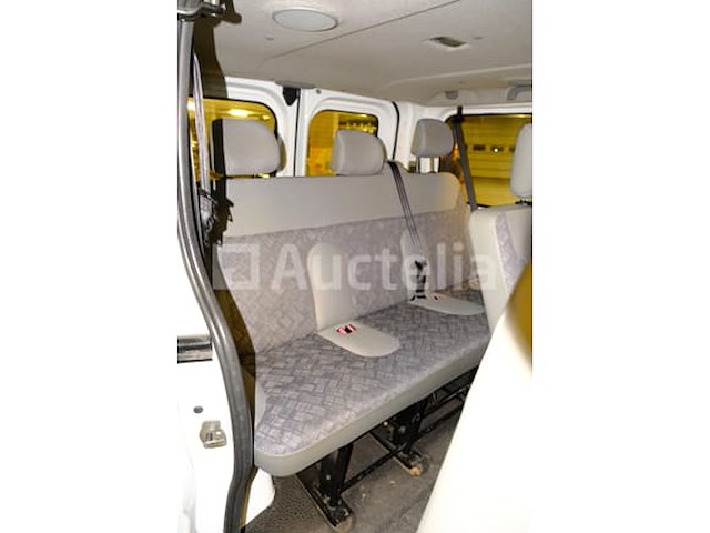 Minibus opel vivaro 1.9 cdti (2005-82.238 km)(vin:w0lj7aca65v626998) - afbeelding 3 van  39