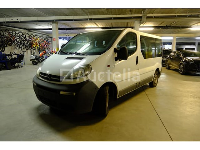 Minibus opel vivaro 1.9 cdti (2005-82.238 km)(vin:w0lj7aca65v626998) - afbeelding 9 van  39
