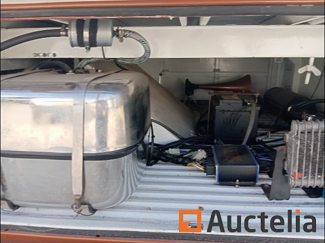 Minibus volkswagen t1 - afbeelding 28 van  54