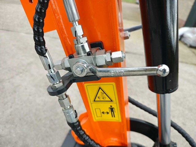 Minigraafmachine cougar orange 1.8 - afbeelding 30 van  30