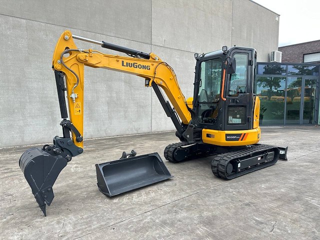 Minigraafmachine liugong 9035 fzts diesel 2026 - afbeelding 1 van  1