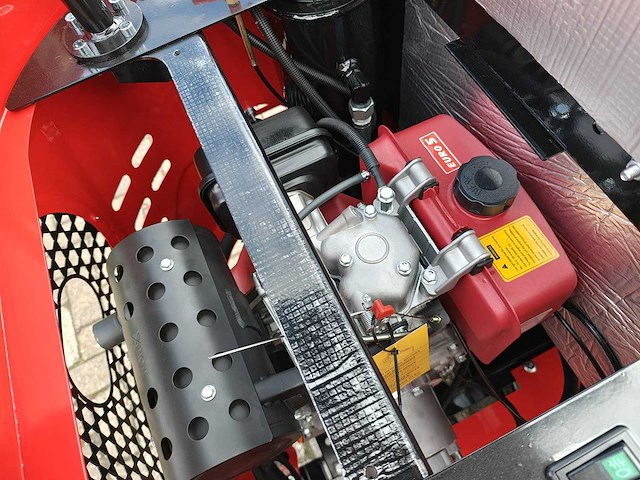 Minigraafmachine ranger xt12 rood - afbeelding 17 van  19