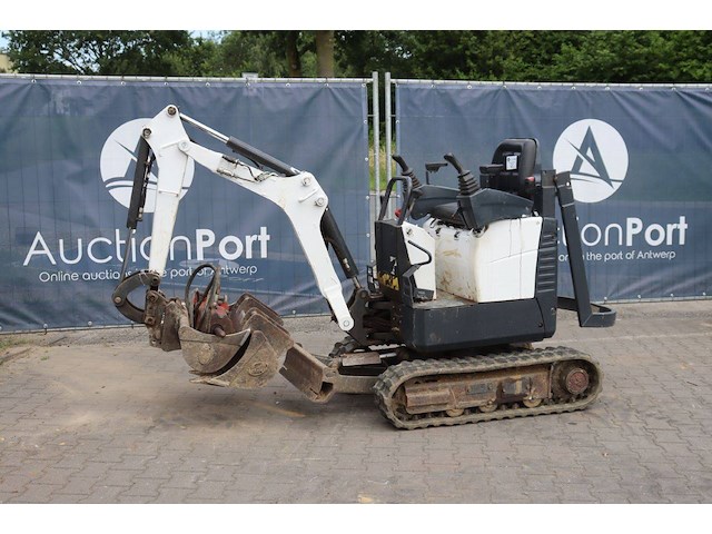 Minigraver bobcat e10 diesel 7.5kw 2017 - afbeelding 1 van  1