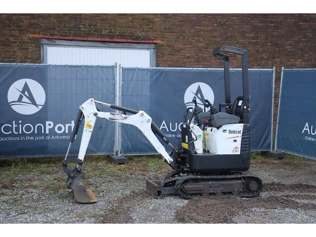 Minigraver bobcat e10z diesel 7.5kw 2018 - afbeelding 1 van  1