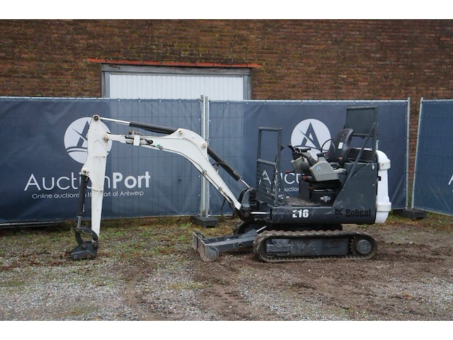 Minigraver bobcat e16 diesel 10.2kw 2013 - afbeelding 1 van  1