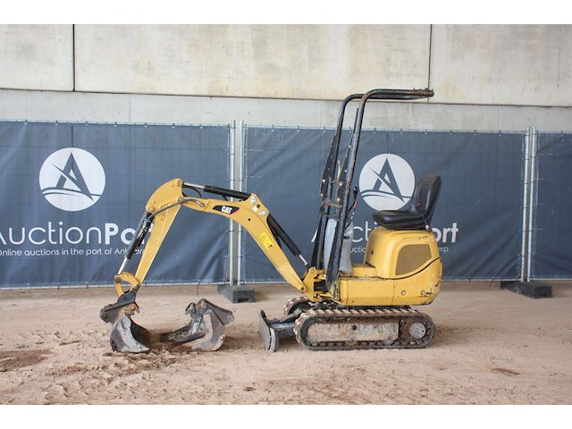 Minigraver cat diesel - afbeelding 1 van  1