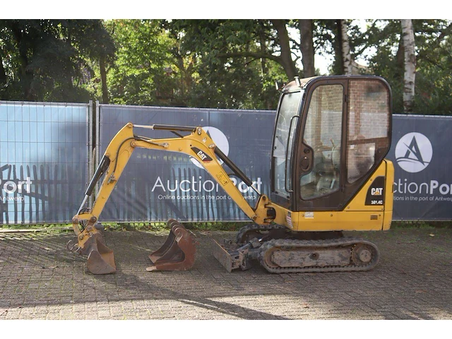 Minigraver caterpillar 301.4c diesel 13.2kw 2014 - afbeelding 1 van  1