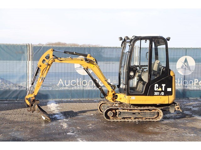 Minigraver caterpillar 301.7d diesel 13.8kw 2018 - afbeelding 1 van  1