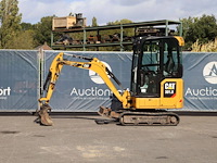 Minigraver caterpillar 301.8 diesel 15.7kw - afbeelding 1 van  1