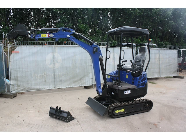 Minigraver ck18 diesel 2026 - afbeelding 1 van  1