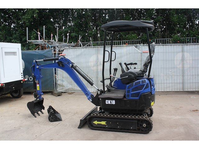 Minigraver crawler ck 18 diesel 14kw 2026 demo - afbeelding 1 van  1